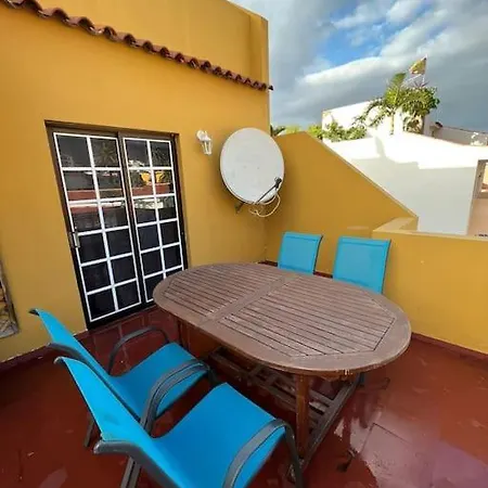Grosse Terrasse Mit Esstisch, Markise. Einfach Los Realejos Extérieur photo